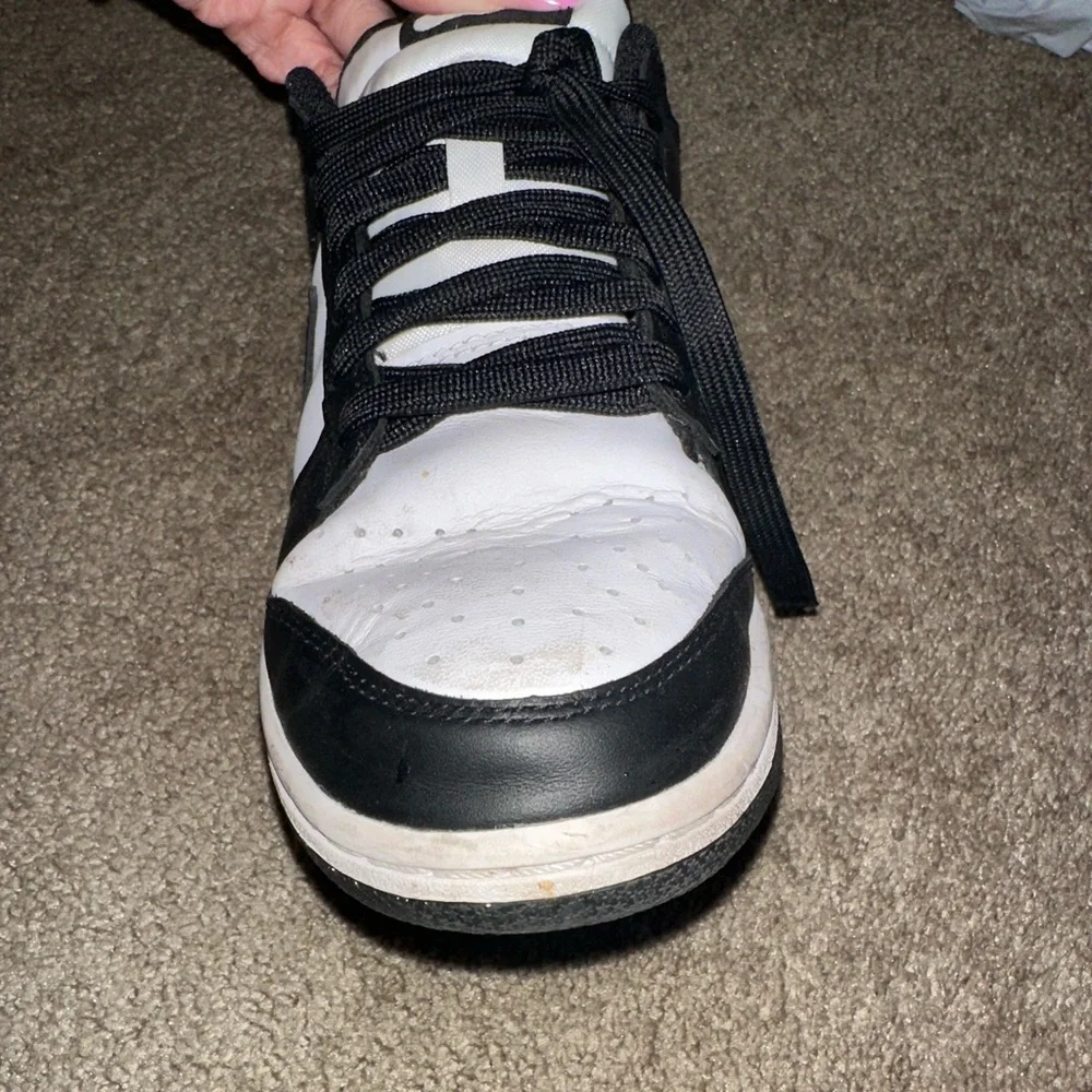 Womens Dunk Low Black/White - Picture 12 of 16